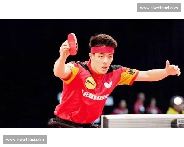 直板破局!邱党 4-2 擒张本夺冠,日本一哥领奖台失魂